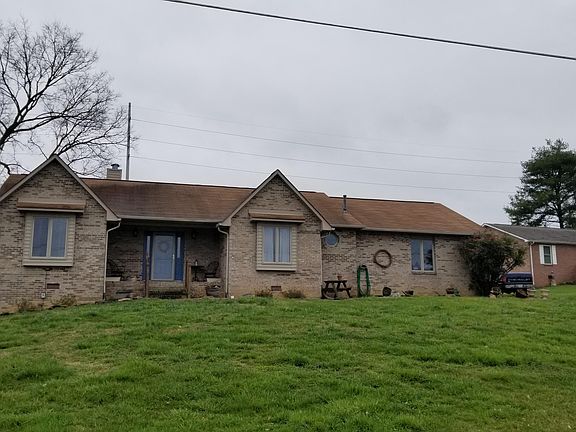 2nd image of 1543 Cattlemans Dr