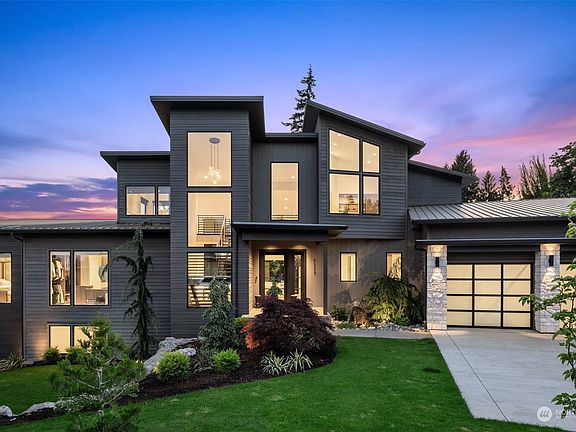 2nd image of 9333 SE Evergreen Highway