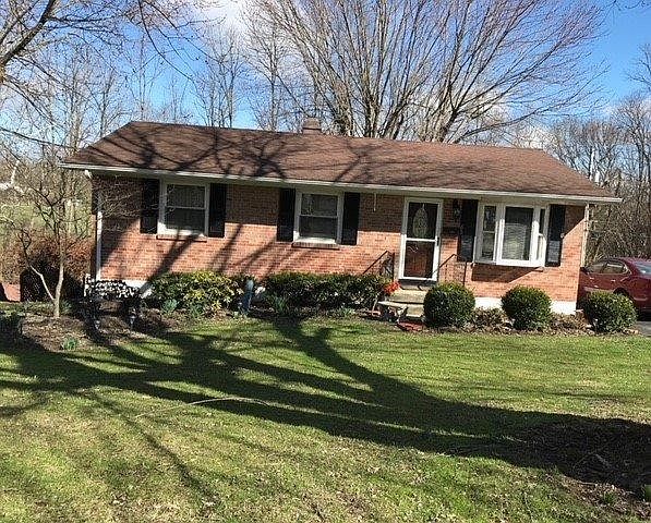 1st image of 63 Woodland Dr