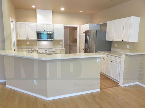 5th image of 8904 71st Street Ct SW
