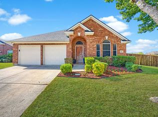 2801 Turtle Dove Ln, Mesquite, TX 75181