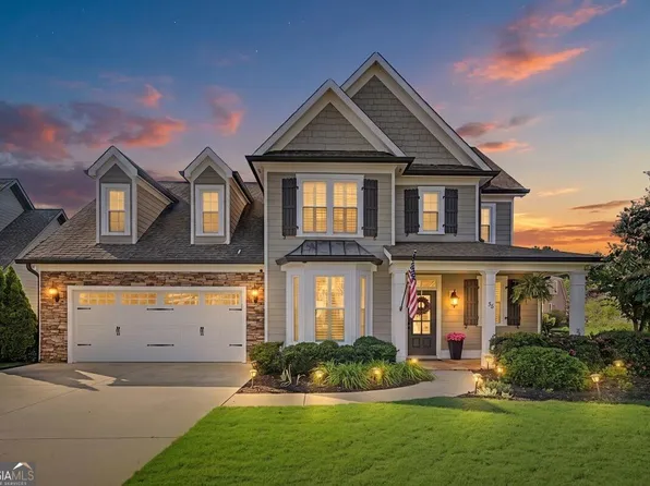 38 Grove Park Cir, Cartersville, GA 30120