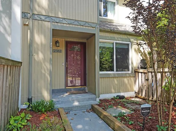 2382 Generation Dr, Reston, VA 20191