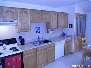 3rd image of 6028 Haifa Ln