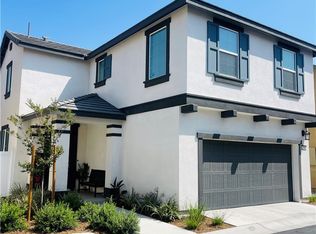 2518 Gunner Ridge Way, Rialto, CA 92377