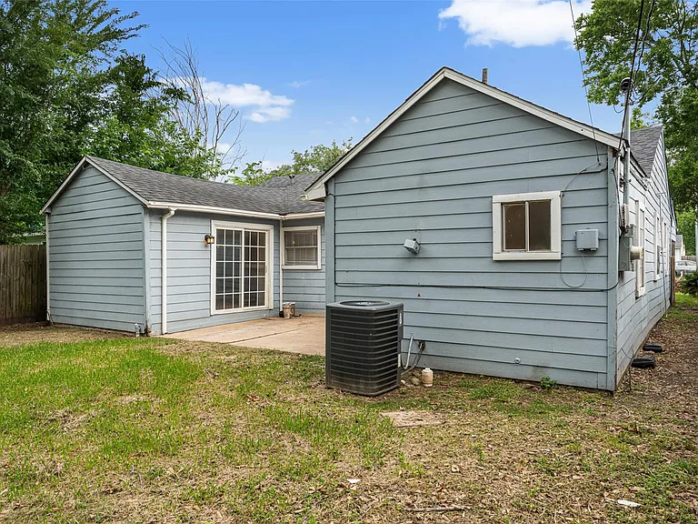 9005 Gabriel St — Photo 19