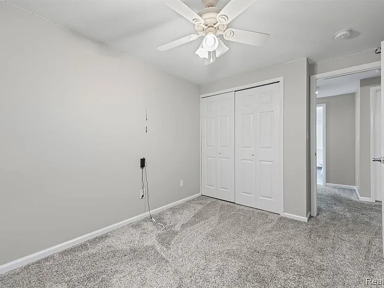 5216 Peekskill Dr — Photo 13
