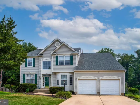 2900 Cormorant Ct, Waldorf, MD 20601