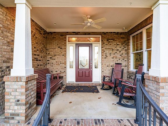 3rd image of 5803 White Tail Dr