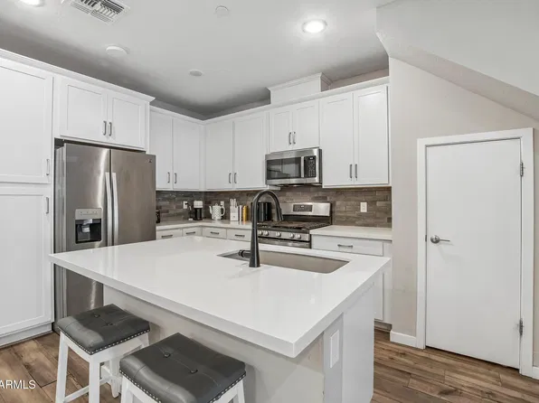 759 E ZESTA Lane #102, Gilbert, AZ 85297
