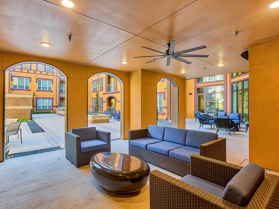 Tower Bay Lofts apartments community photo