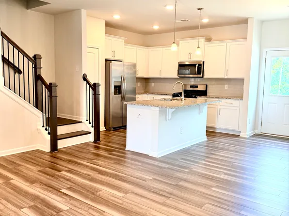 4018 Beckton Trl, Jamestown, NC 27282