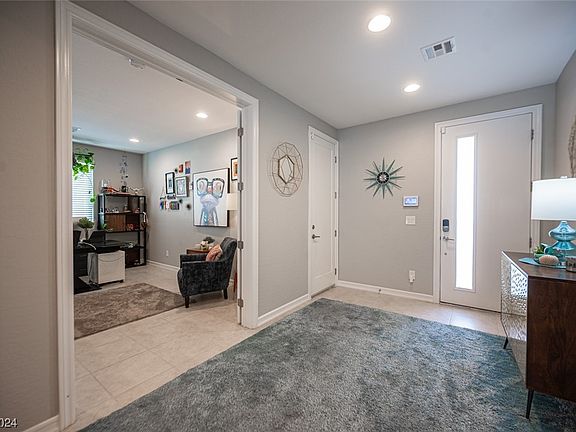 5th image of 5441 Kamilla Raen St