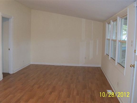 4th image of 1449 Sunnybrook Ave