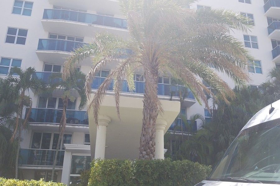 1st image of 7501 E Treasure Dr APT 9P