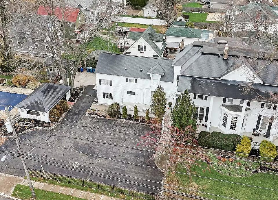 1st image of 229 Center St