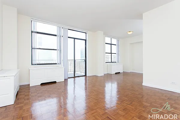 Rented by Mirador Real Estate | media 15