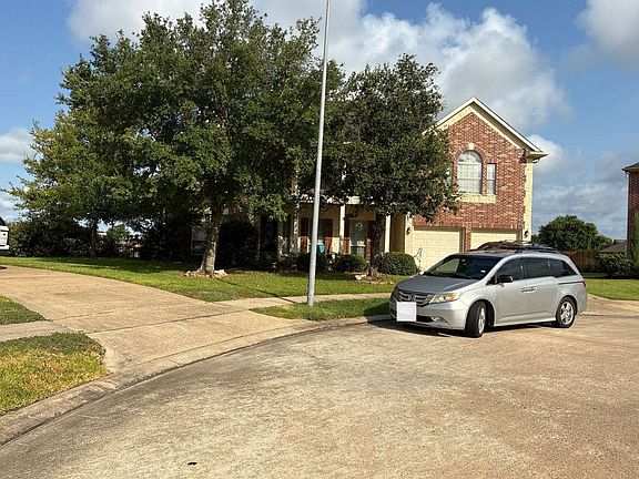 3rd image of 23122 Broad Springs Ct
