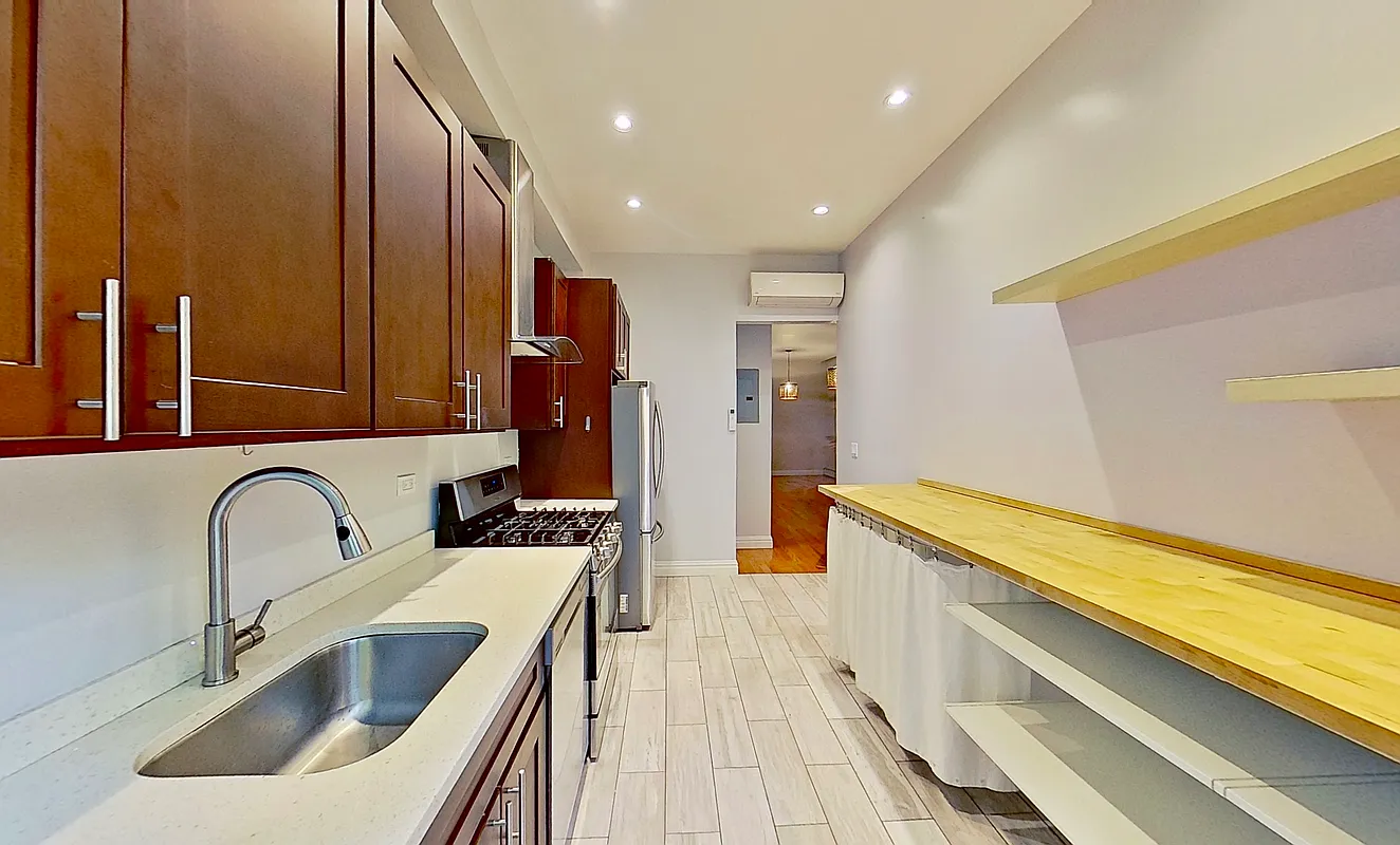 floor plan 8