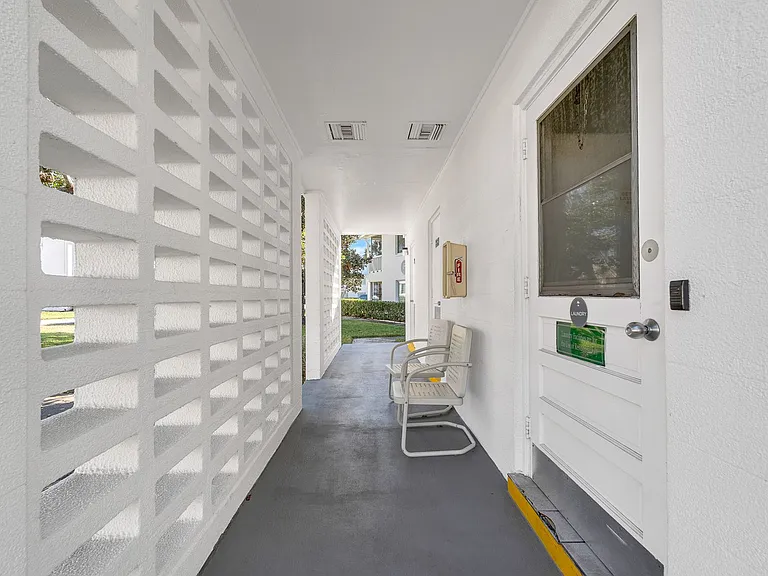 1140 N Maitland Ave #E2 — Photo 6