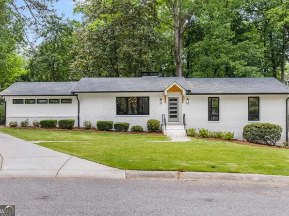 6476 Whispering Trl, Sandy Springs, GA 30328