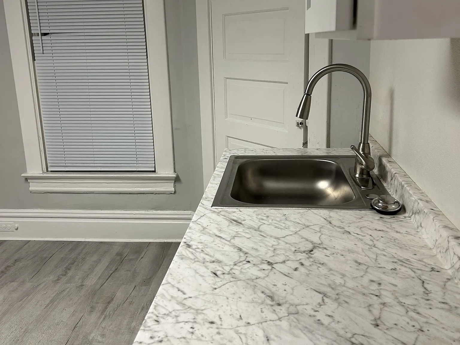 1 bed, $950 — Photo 1
