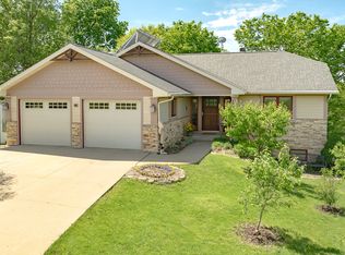 2987 E 419th Rd, La Salle, IL 61301