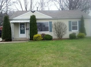 2217 Stone St, Cuyahoga Falls, OH 44221
