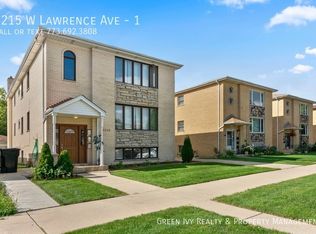 6215 W Lawrence Ave #1, Chicago, IL 60630