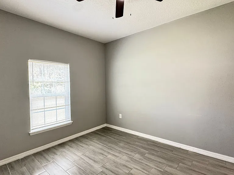 2613 Tolman Ave SE — Photo 38