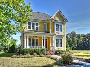 16800 Summers Walk Blvd, Davidson, NC 28036