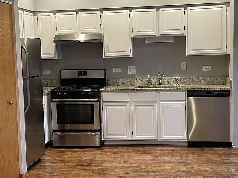 2554 Warm Springs Ln — Photo 3