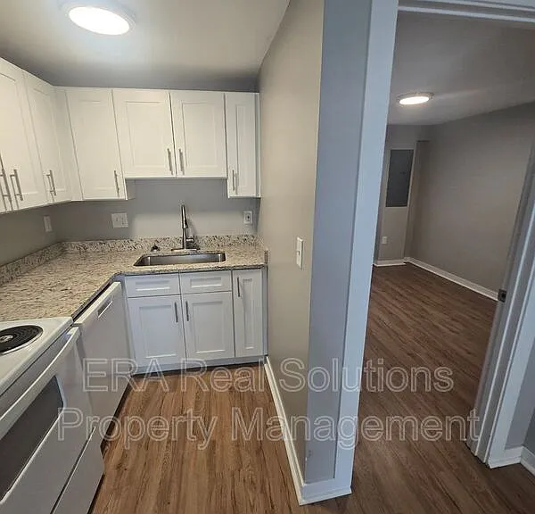 65 W Moler St #D — Photo 7