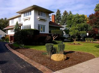 244 Gage Rd, Riverside, IL 60546