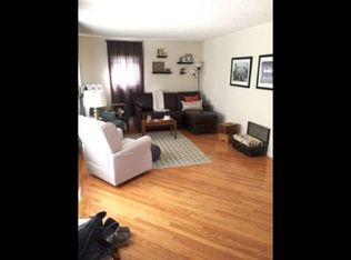 708 N McLean St, Bloomington, IL