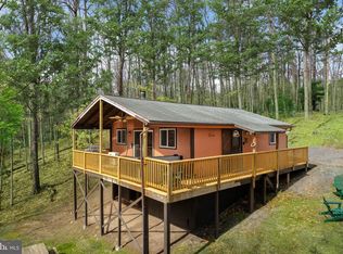 142 Ravens Foot Rd, Hedgesville, WV 25427