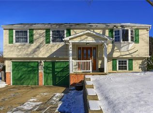 345 Constellation Dr, Freedom, PA