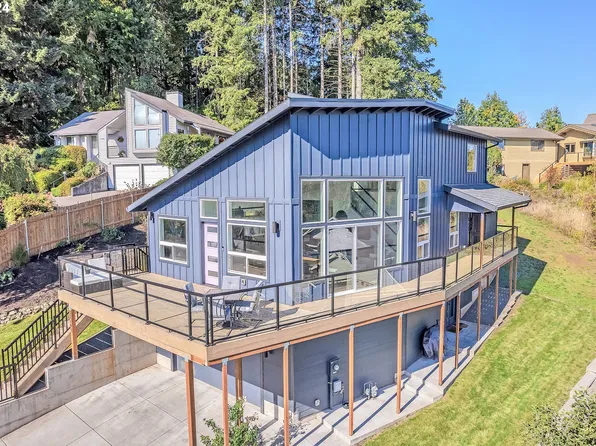 32791 NW Ridge Dr, Scappoose, OR 97056