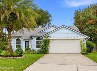 1122 LINKSIDE Court E, Atlantic Beach, FL 32233