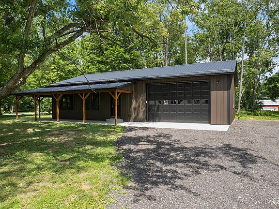2nd image of 6976 Muskie Dr