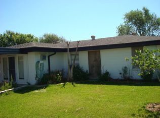 41 Flamingo St, Port Lavaca, TX 77979