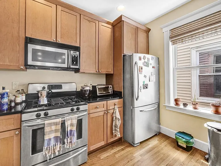 292 Western Ave #1 — Photo 8