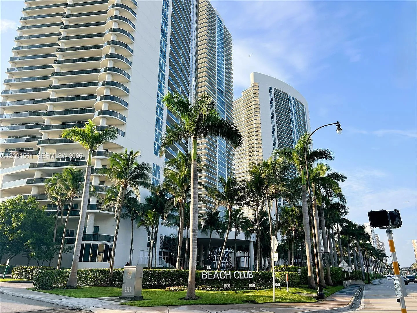 Beach Club Condo — Photo 4
