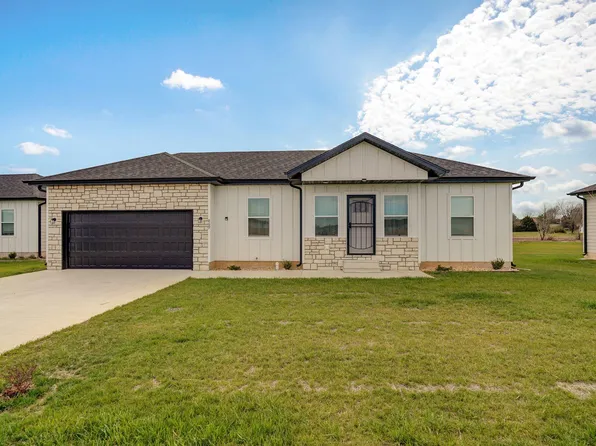 869 Long Leaf Blvd Boulevard, Rogersville, MO 65742