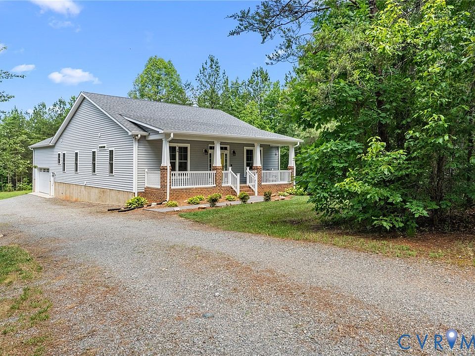 1st image of 485 Folly Hill Rd