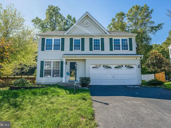 15684 Piedmont Pl, Woodbridge, VA 22193