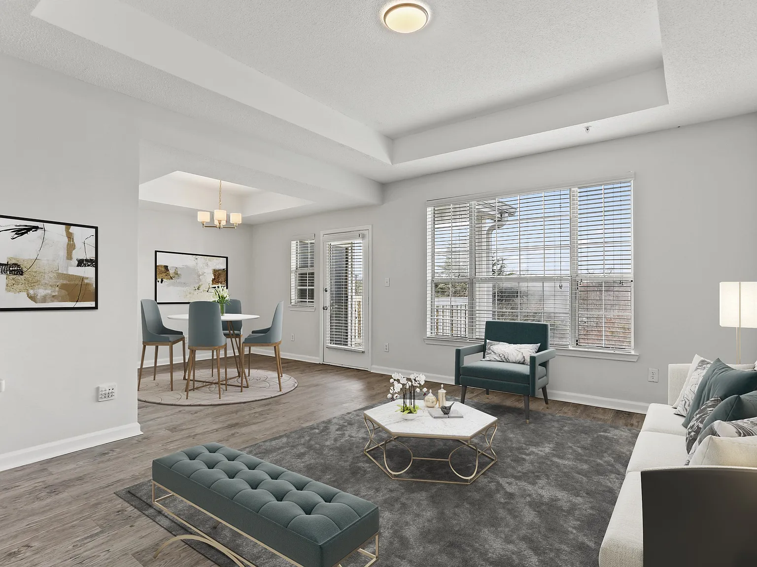 Clover Apartments — Photo 1
