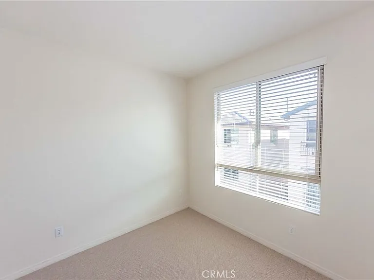 12011 Millennium Park Ct — Photo 25