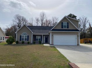106 Fernie Ln, New Bern, NC 28560