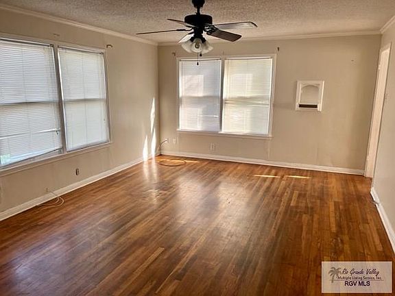 2nd image of 1103 W Washington St